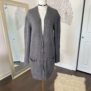 NWT Grey Chunky Knit Button Up Cardigan Size L Make + Model